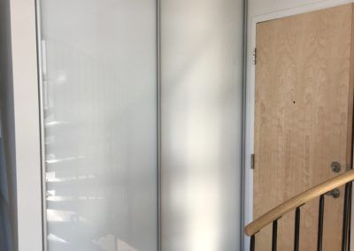 extra clear white glass closet doors with aluminum framing
